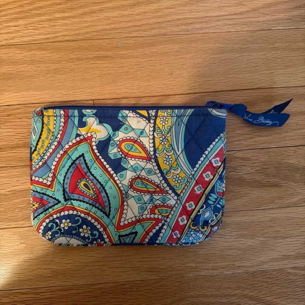 Vera Bradley Cotton Zipper Pouch Marina Paisley Pattern #preppy #travel #paisley